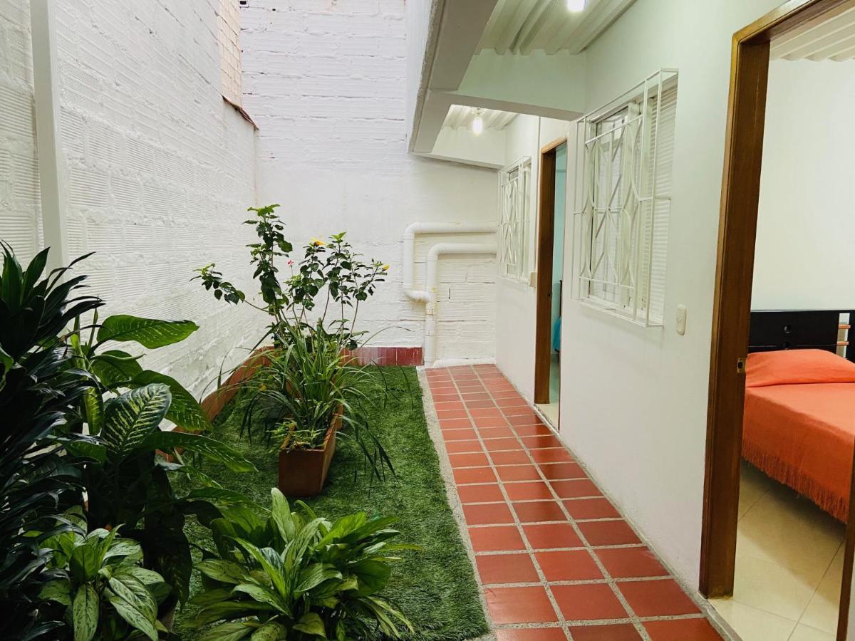 Vivienda Turistica El Zocalo Apartment Guatape Bagian luar foto
