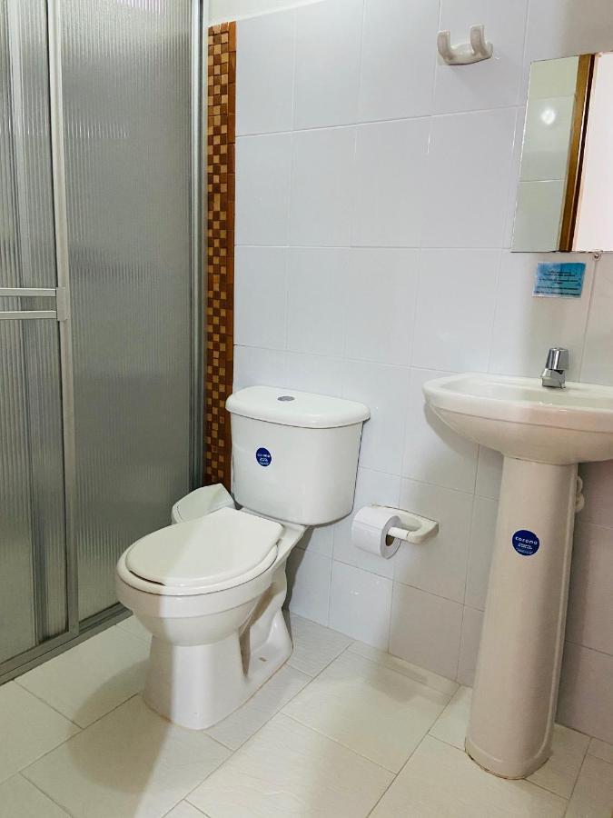 Vivienda Turistica El Zocalo Apartment Guatape Bagian luar foto